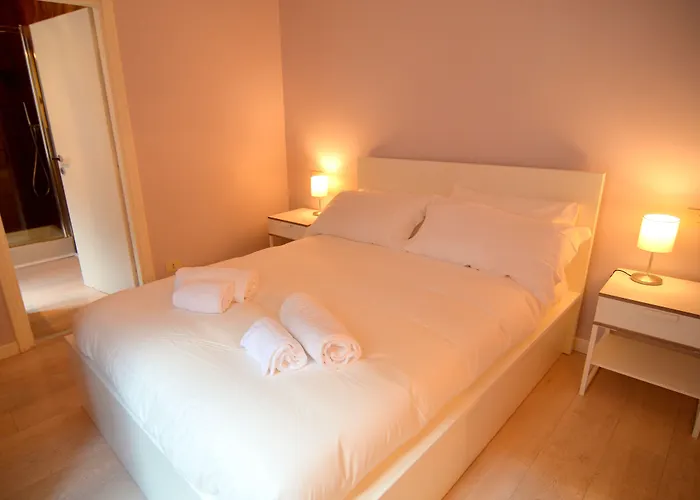 Apartment Ara Pacis Luxury By Caprirooms Rome