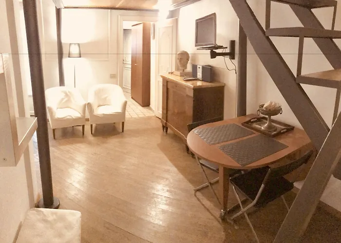 Ara Pacis Luxury By Caprirooms *