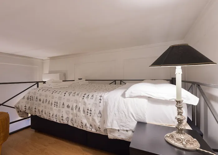 Apartment Ara Pacis Luxury By Caprirooms *